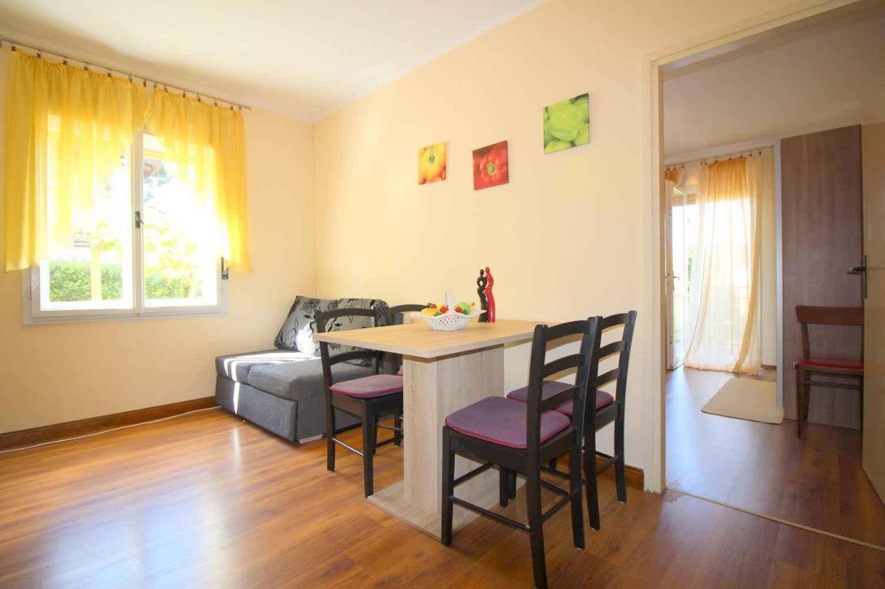 Apartment In Porec/Istrien 10035 Екстериор снимка